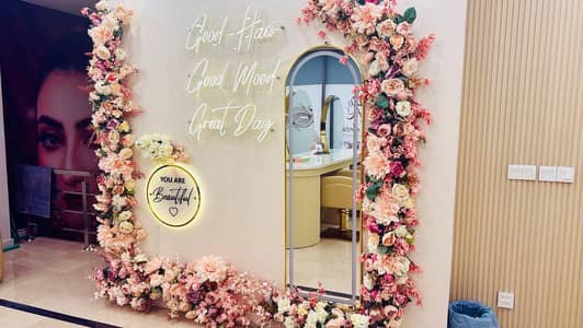 Most Iconic and Esthetics Make up Studio and Saloon