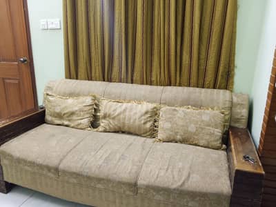 sofa set 1+1+3 used good
