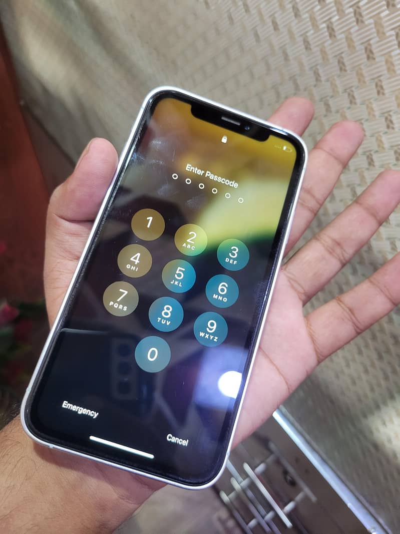 Apple iPhone 17 Pro Max 1