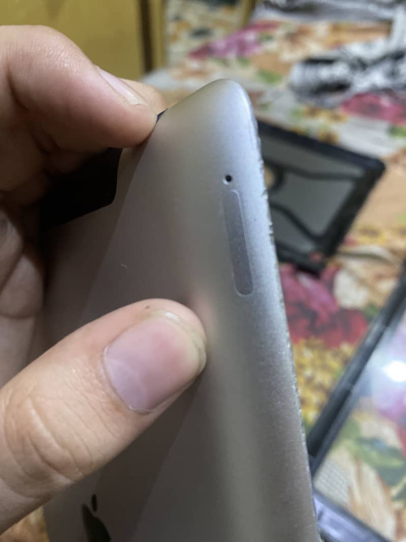 iPad generation 3 8