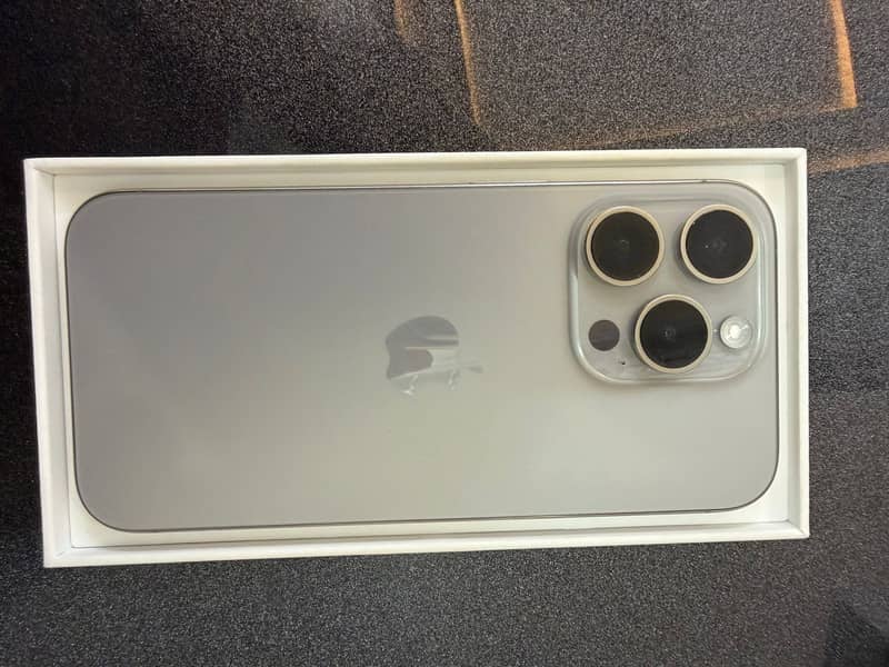 Apple iPhone 15 Pro 1