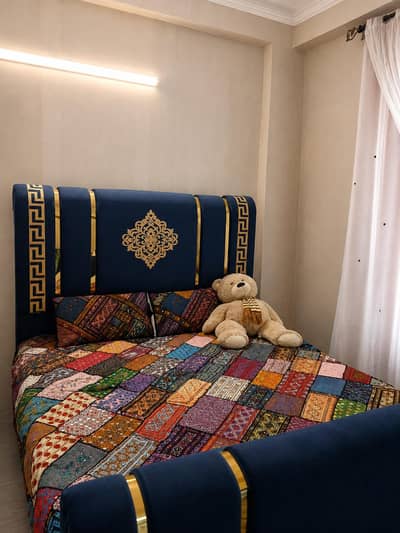 BED WITH 2 SIDE TABLES AND DRESSING TABLE  FOR SALE IN A1 CONDITION