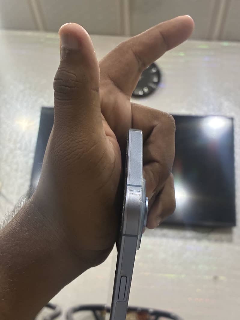 Apple iPhone 14 plus 5