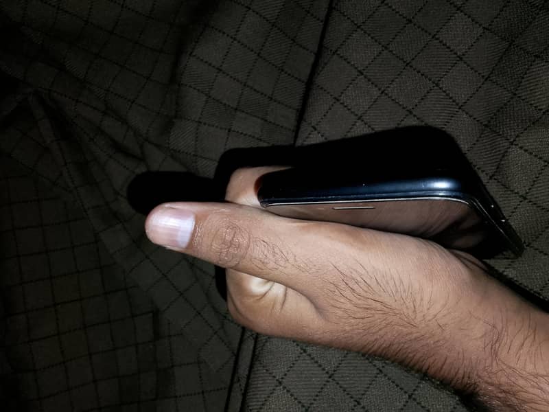 Apple iPhone 7 1