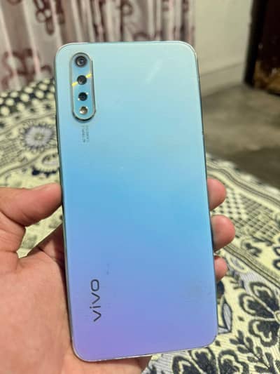 Vivo S1