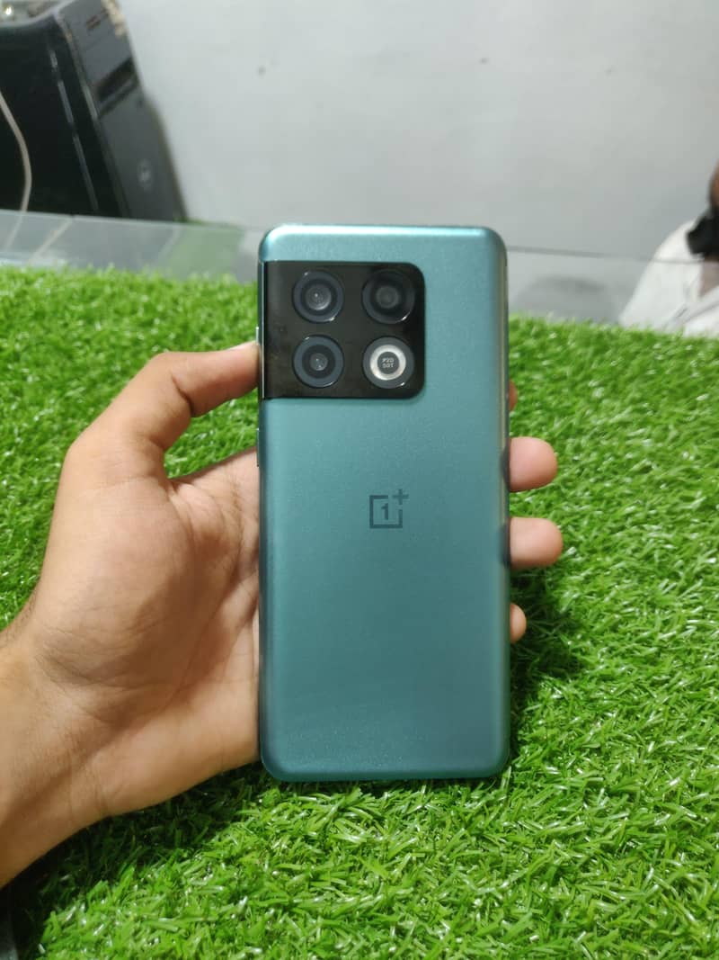 One Plus 10 Pro 0