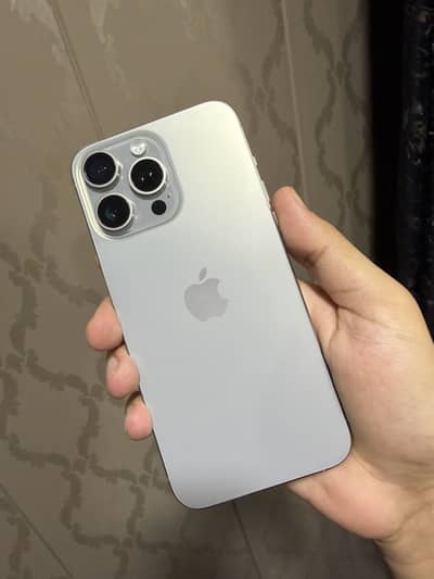 Apple iPhone 15 Pro Max