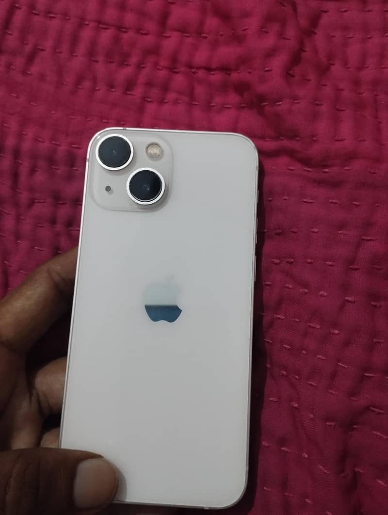 Apple iPhone 13 mini 0
