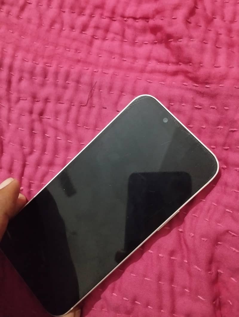 Apple iPhone 13 mini 1