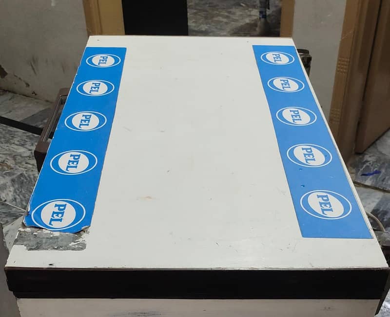 PeL refrigerator  single door 4