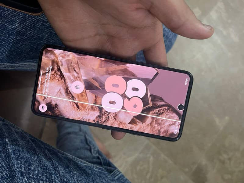 Google Pixel 8 1