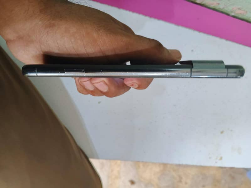 Google Pixel 8 Pro 1