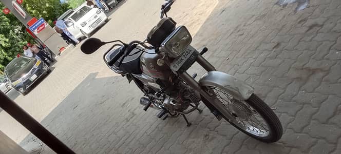 good condition one hand used bike