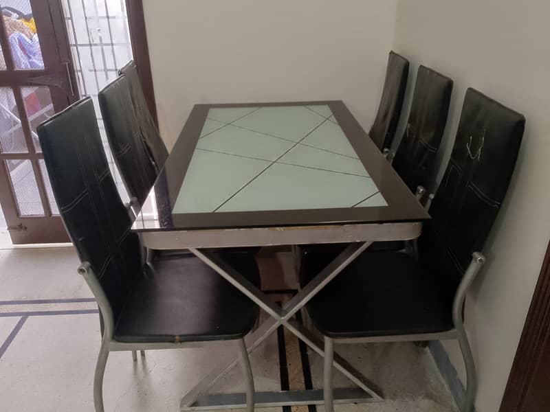 Dining table 3