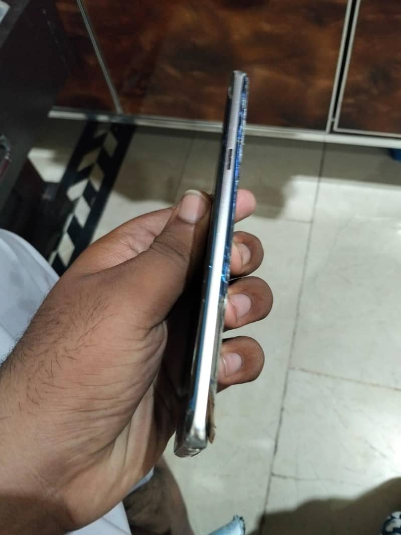 Samsung Mobile Note FE 5