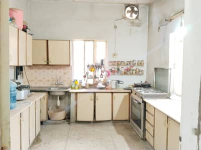Ready To Buy A Prime Location House 577 Square Yards In Karachi