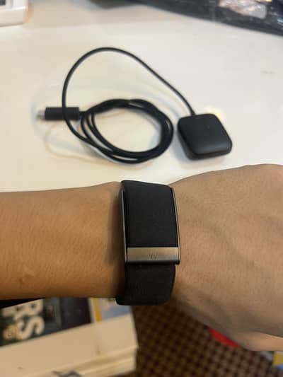 Whoop 5 Fitness & Health Tracker