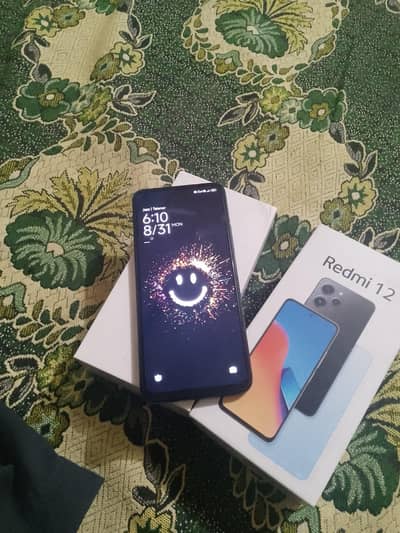 redme12   8/256gp