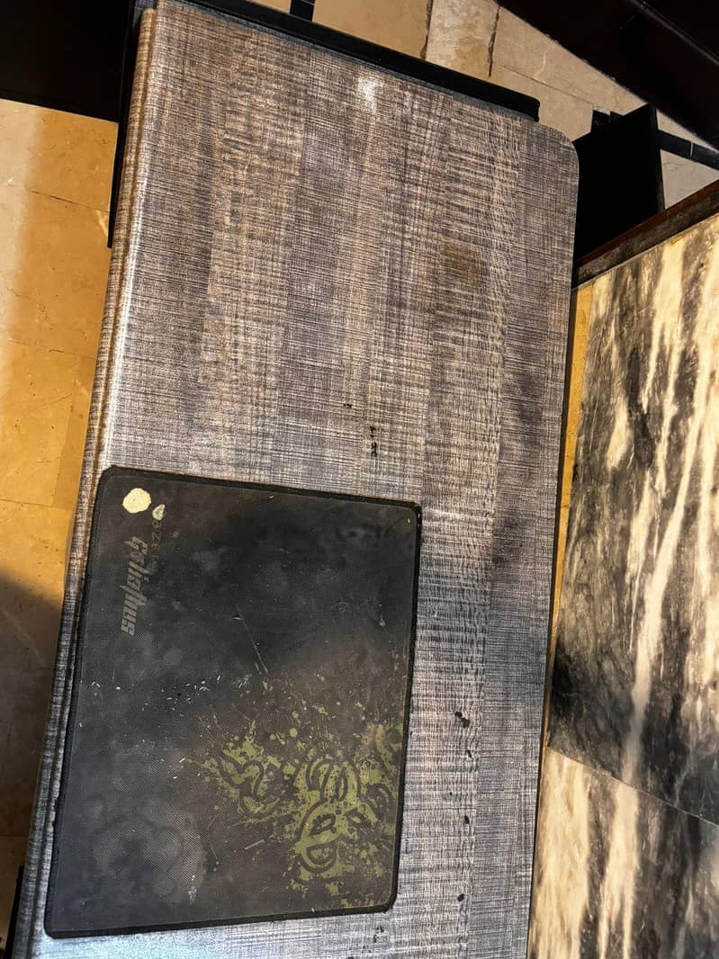 computer table 1