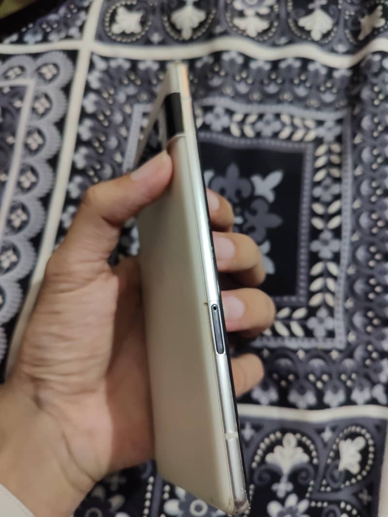 Google Pixel 6 Pro 2