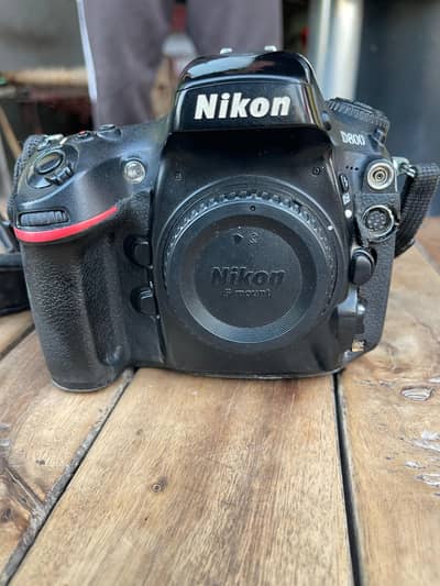 Nikon D800