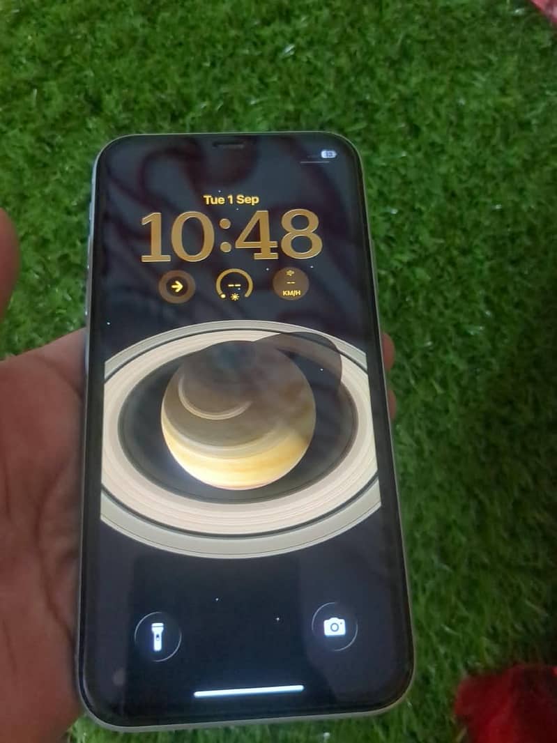 Apple iPhone 11 1