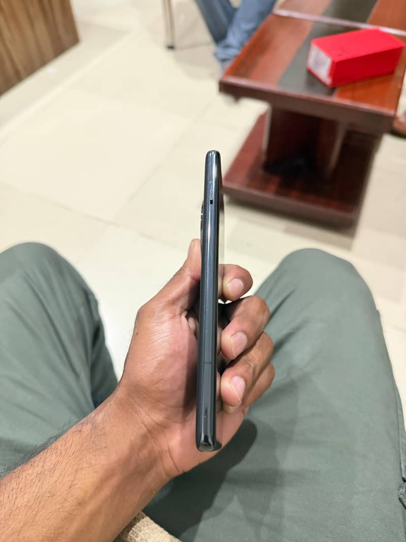 One Plus 12 6