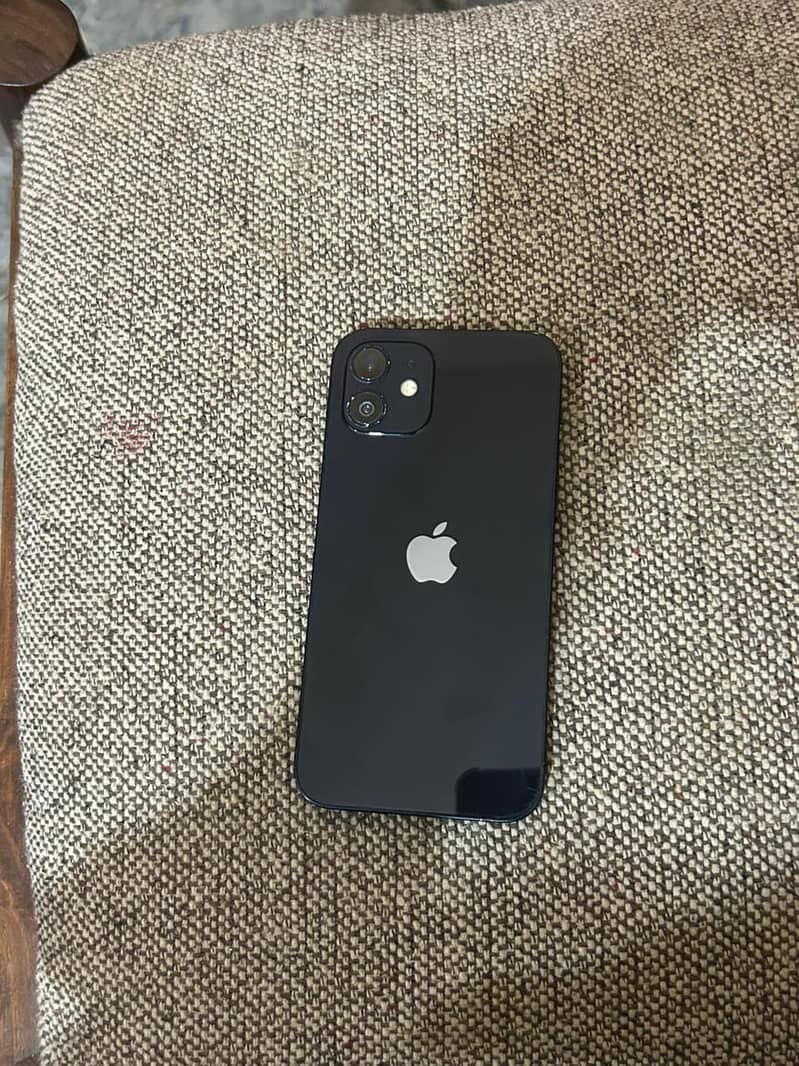 Apple iPhone 12 0