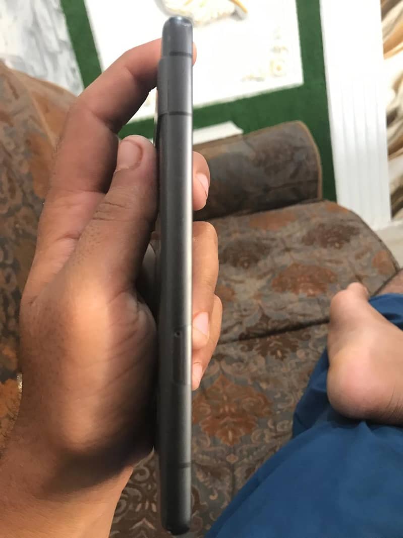 Google Pixel 7a 1