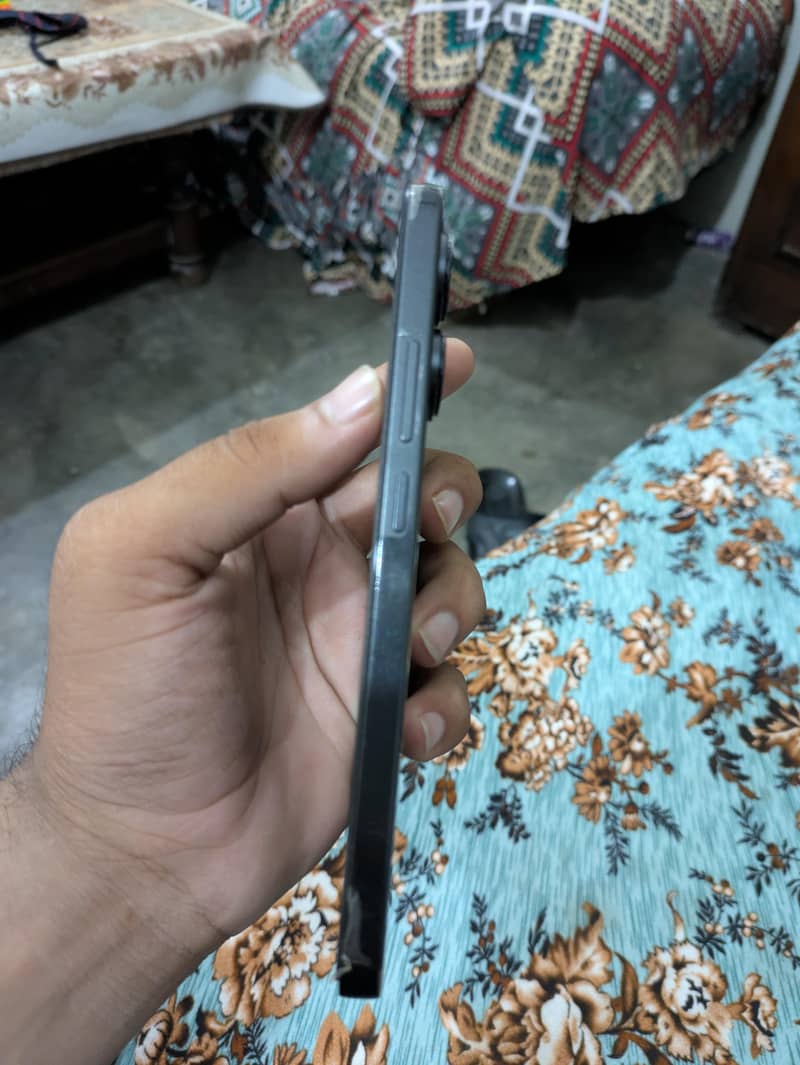 Xiaomi Redmi Note 13 3