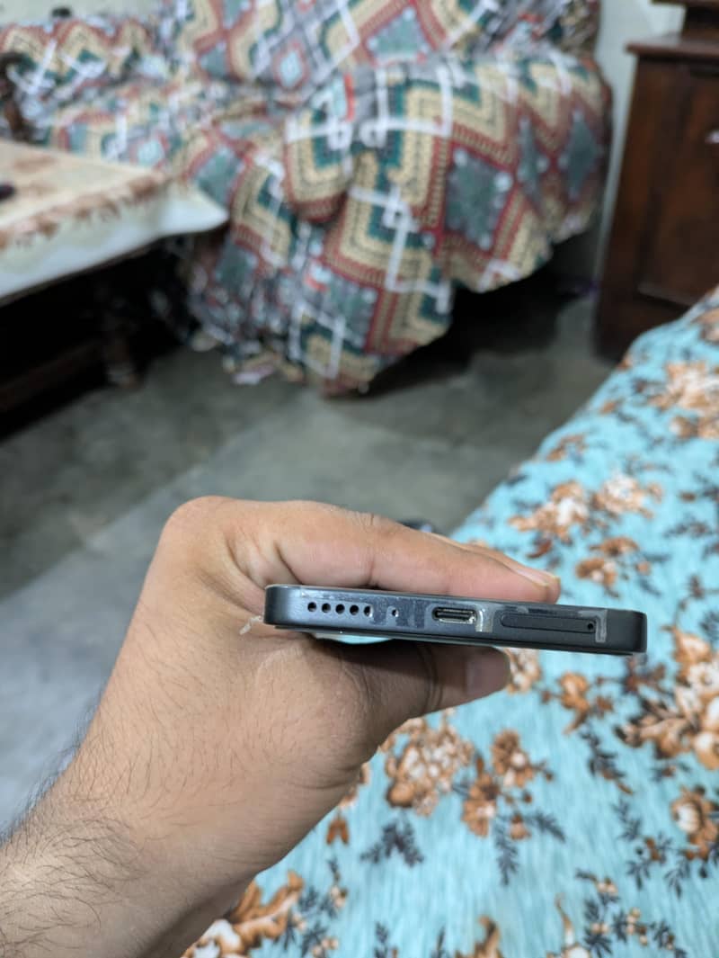 Xiaomi Redmi Note 13 6