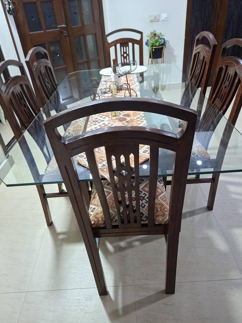 Dining table & 6 Chairs without upper glass 0