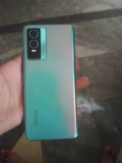 Vivo Y76s