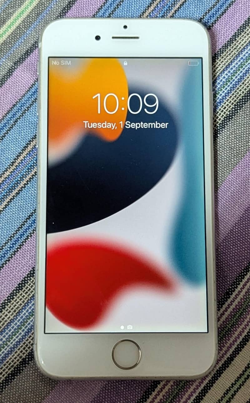 Apple iPhone 6S 1