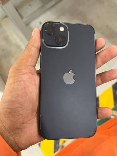 Apple iPhone 13