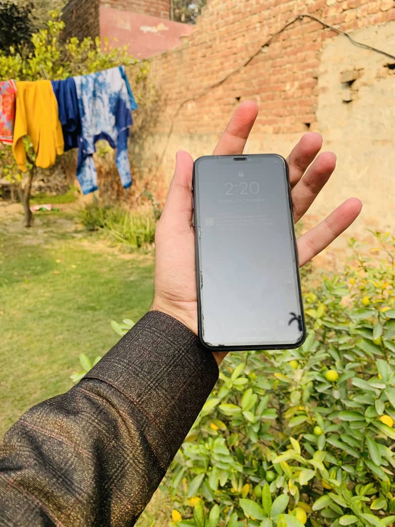 Iphone 11 pro 5