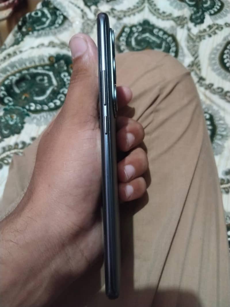 Tecno spark 40pro plus 2