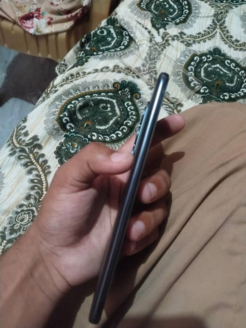Tecno spark 40pro plus 3