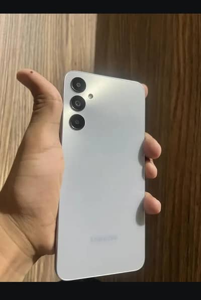 Samsung Mobile A05s bord nhi he 03488059493