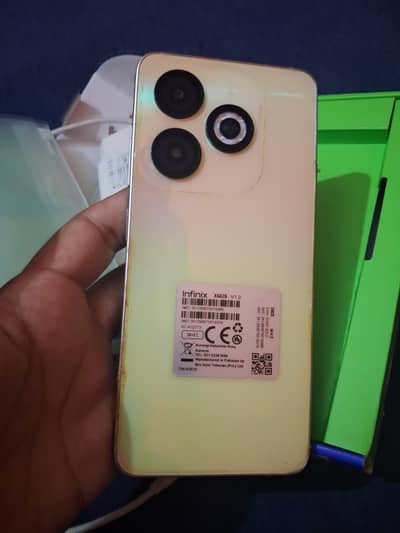 Infinix Smart 8 4+4 RAM/64GB Storage