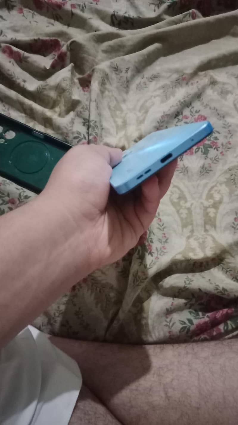 Xiaomi Redmi Note 12 2