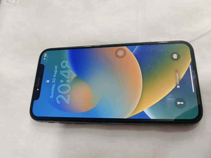 Apple iPhone X 2