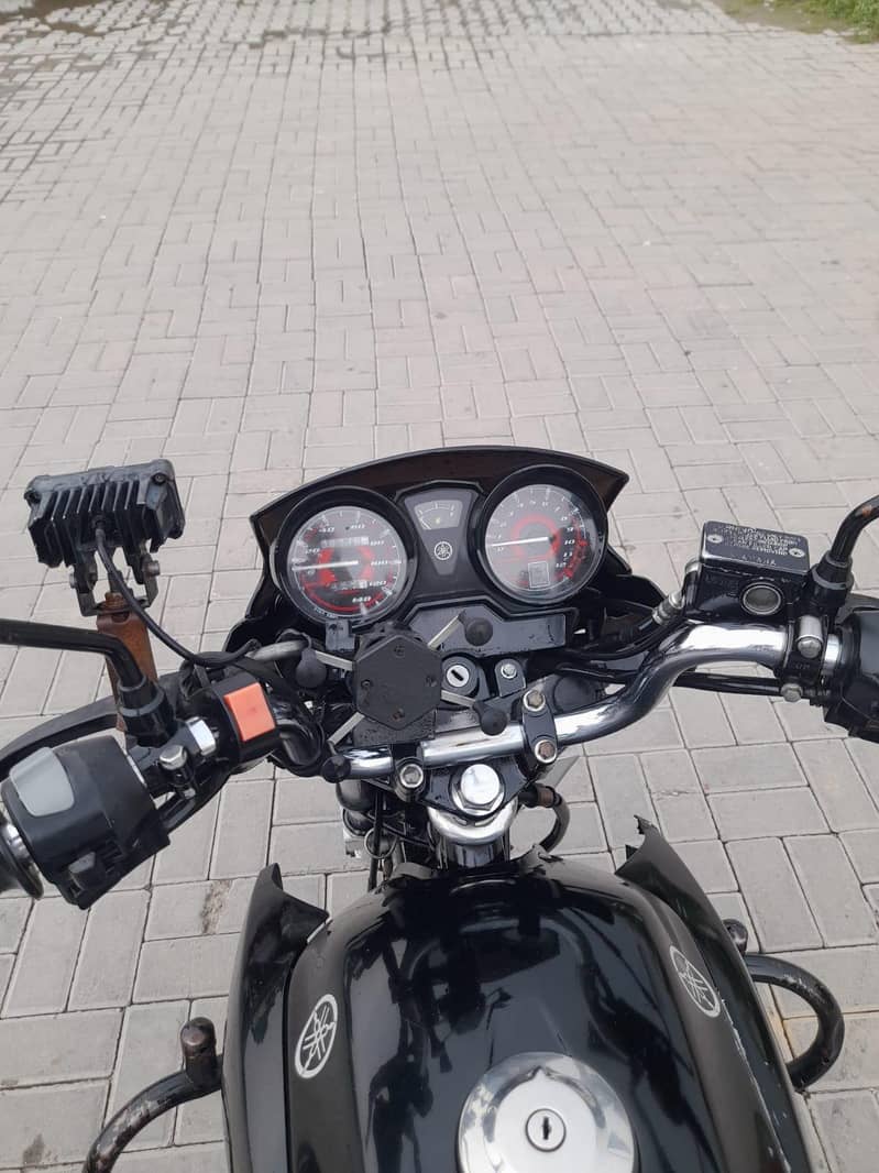 ybr 2016 model 0