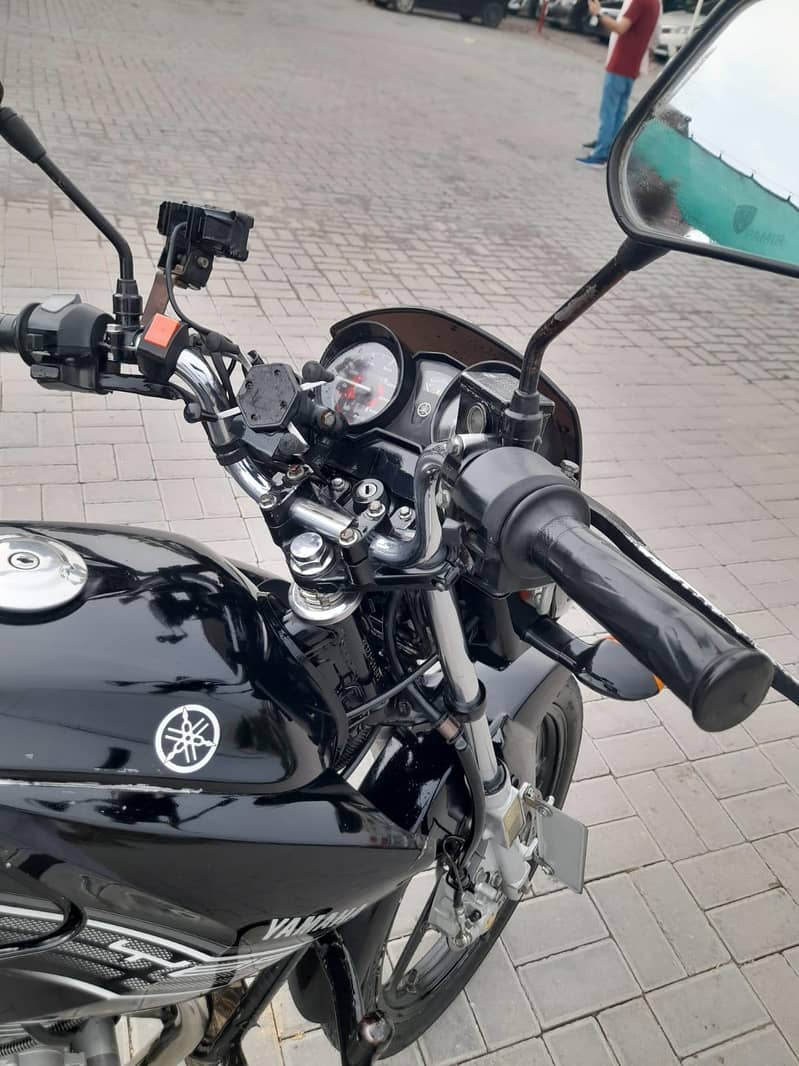 ybr 2016 model 4