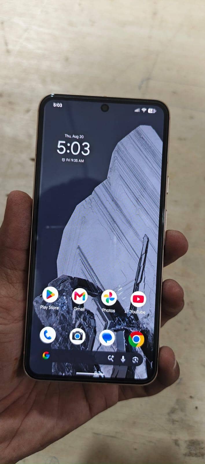 Google Pixel 8 1