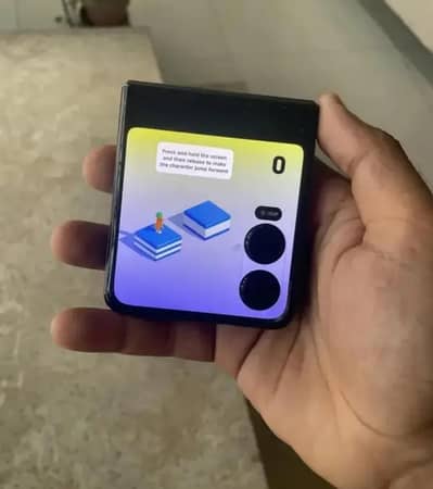 Infinix Zero Flip