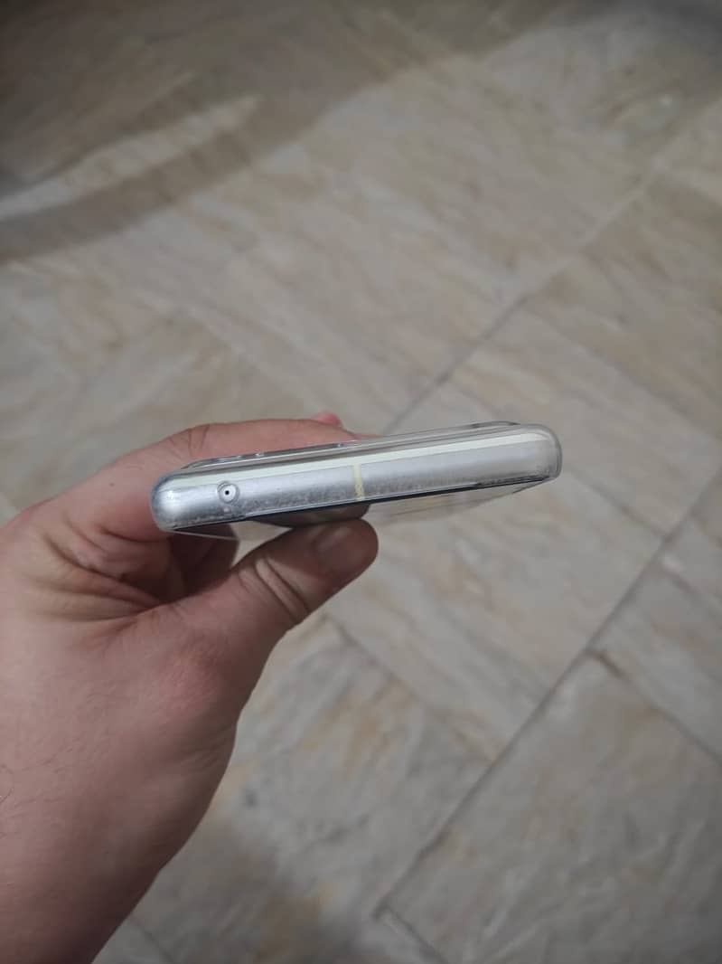 Google Pixel 7 3