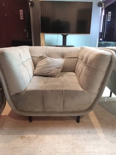 Sofa set 5 seater