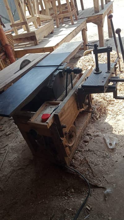 1 adad shaper machine (randa) 10" for sale . :03o4.44. 54o48