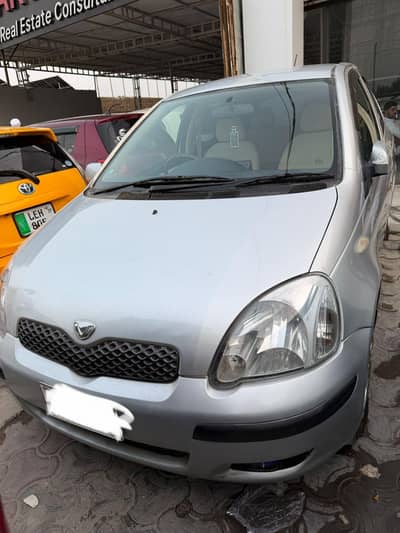 Toyota Vitz 2004
